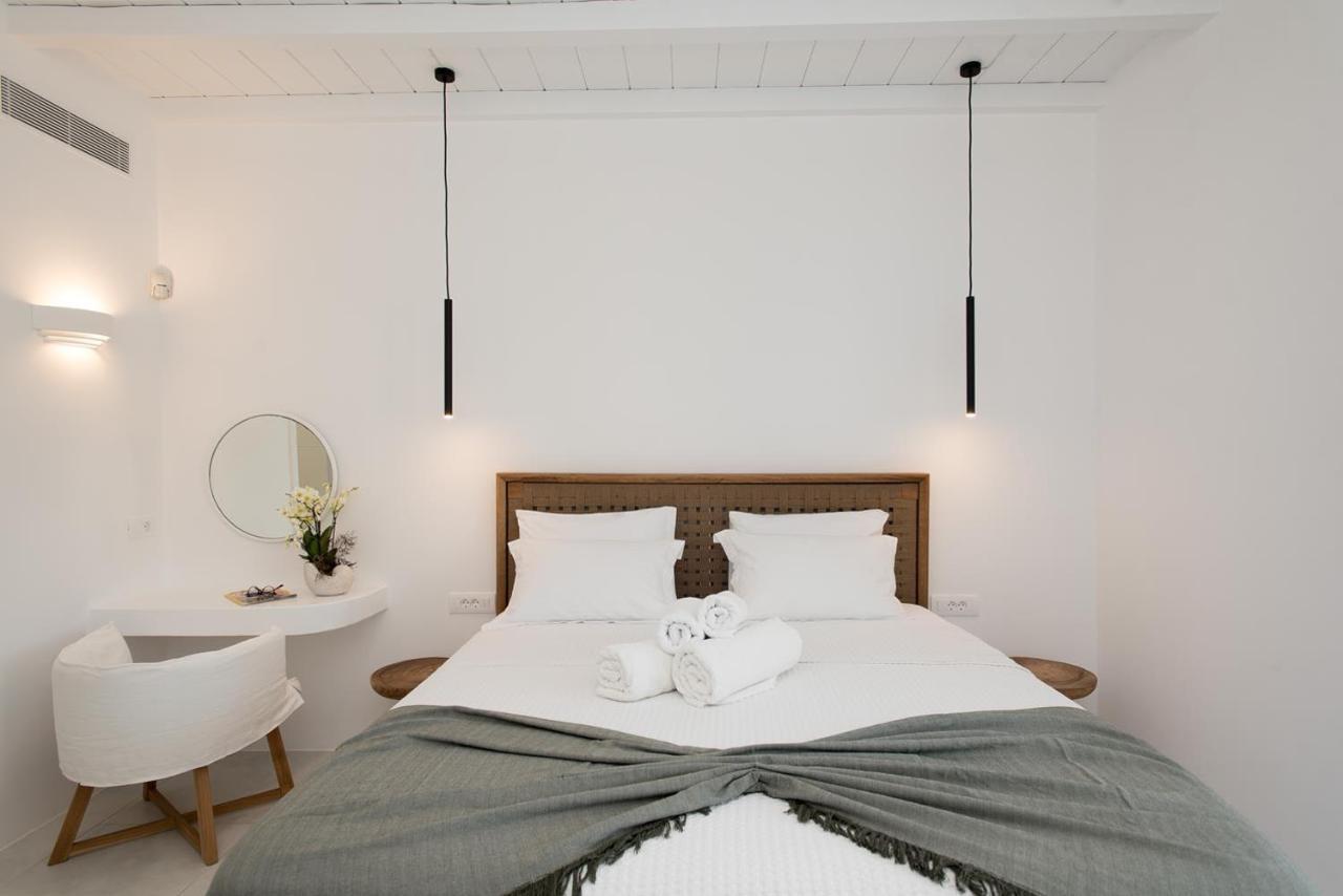Principality Villas, Sea View With Private Pool Above Ftelia Villa *