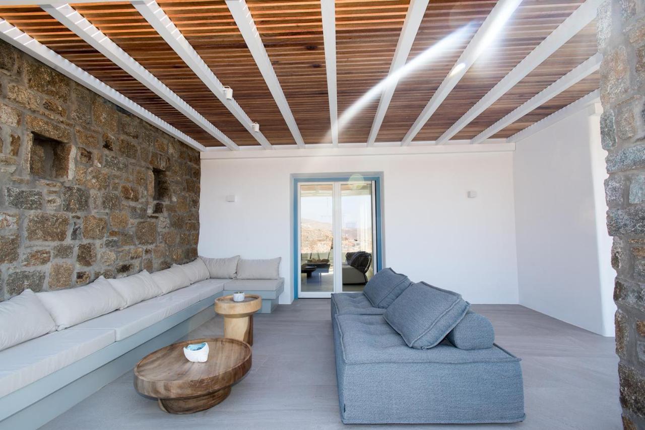 Villa Principality Villas, Sea View With Private Pool Above Ftelia *