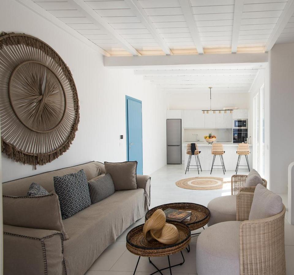 Principality Villas, Sea View With Private Pool Above Ftelia *
