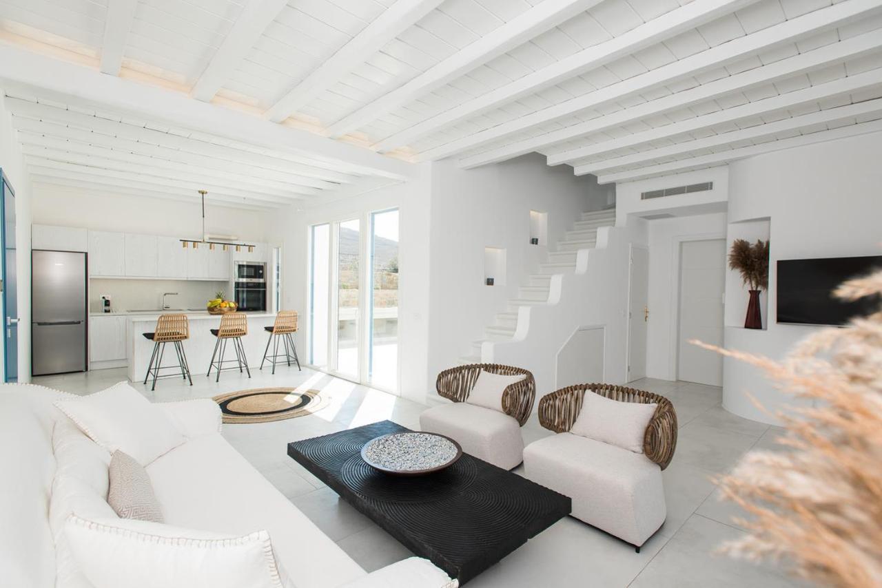 Villa Principality Villas, Sea View With Private Pool Above Ftelia