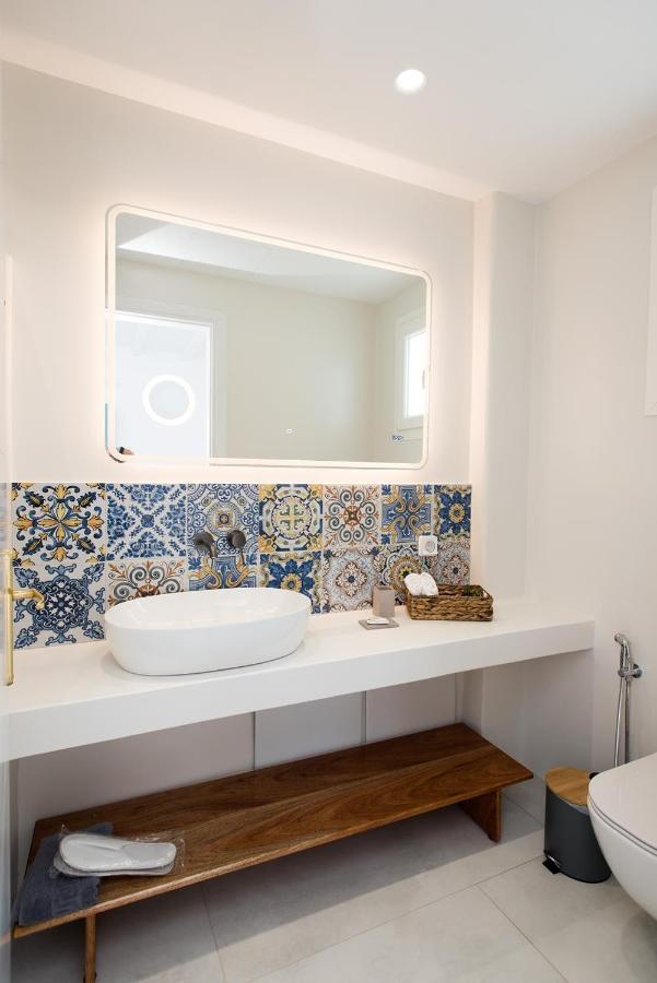 Principality Villas, Sea View With Private Pool Above Ftelia
