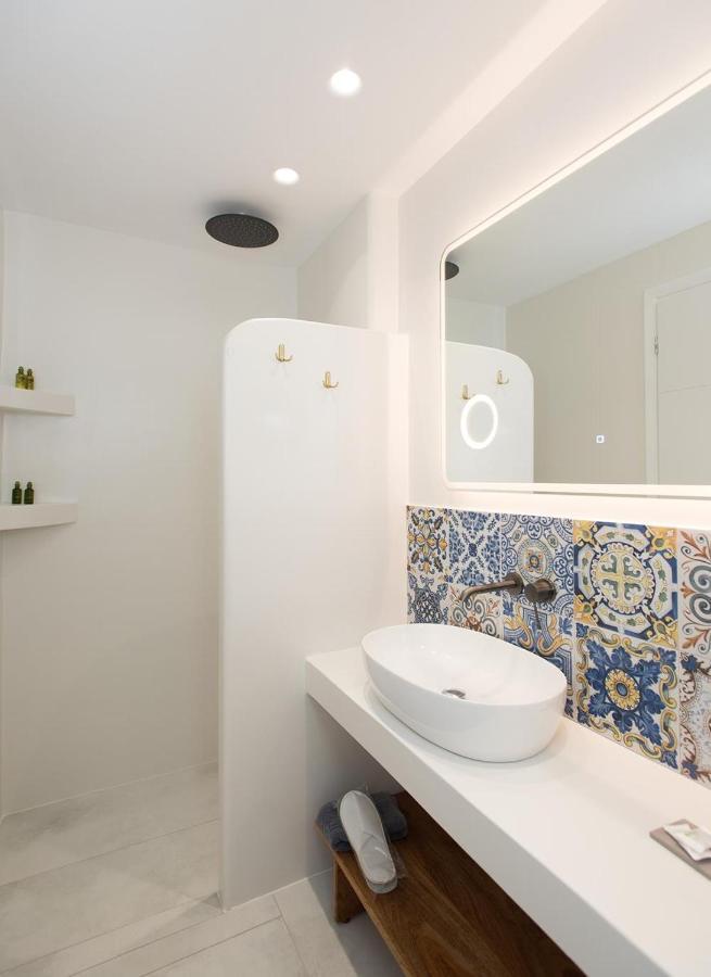 Principality Villas, Sea View With Private Pool Above Ftelia Villa Mykonos Town