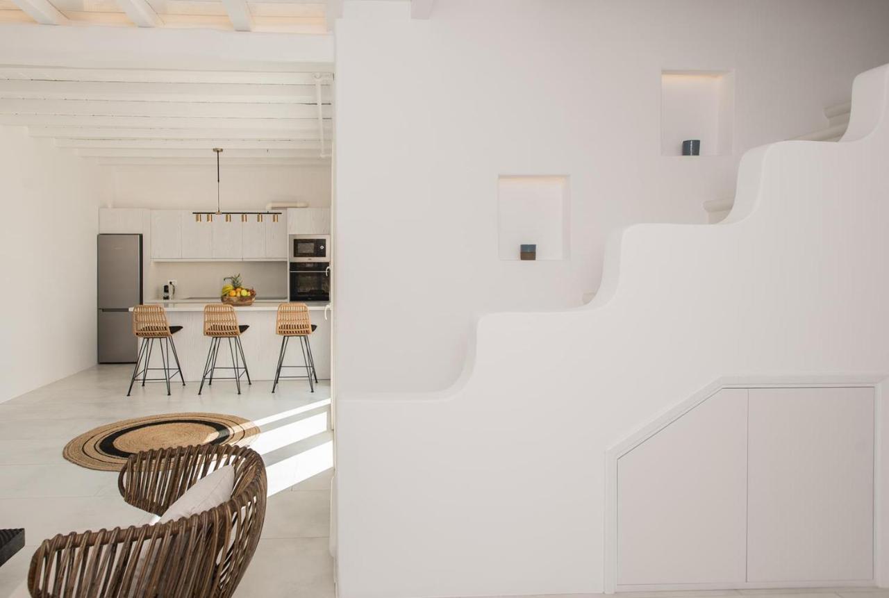 Principality Villas, Sea View With Private Pool Above Ftelia